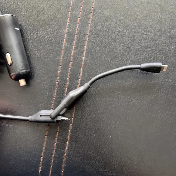 Mophie Phone Charger - Picture 3 of 5